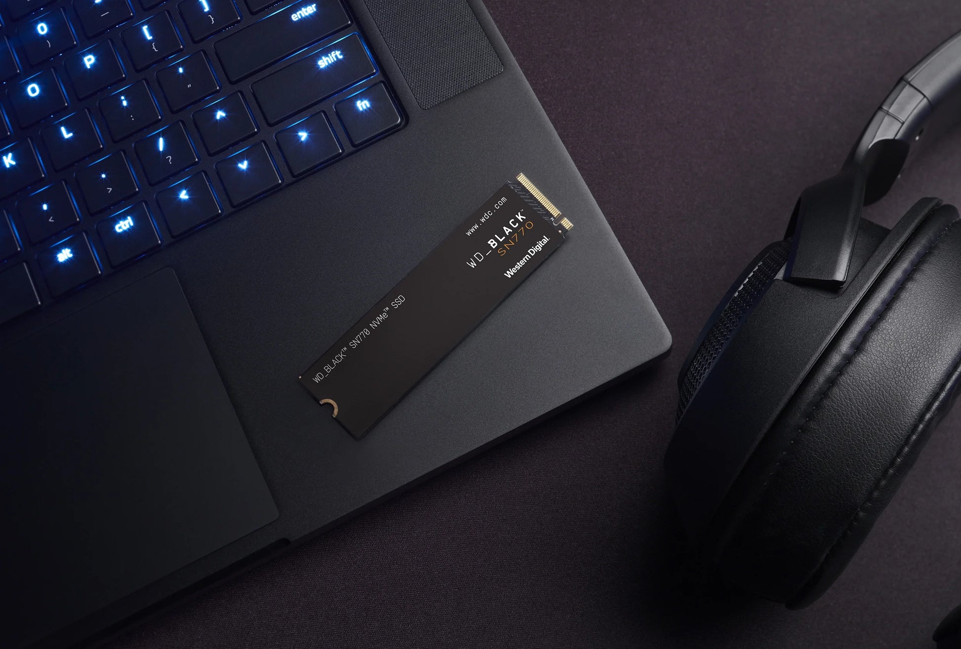 BLACK 500GB SN770 NVMe Gaming SSD - Blazing Fast PCIe Gen4 M.2 2280 - Speeds Up to 5,150MB/s - BBDL5000ANC-WRWM