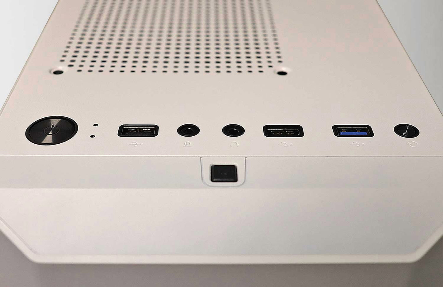 Rebel 4.0 Gaming PC - AMD Ryzen 7 (4.1Ghz), RTX 5060 8GB, 16GB DDR4, 1TB SSD, Desktop, W